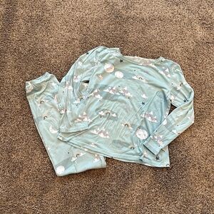 Womens/juniors pajama set long sleeve pants mountains clouds XS